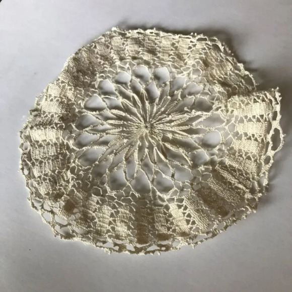 Crochet Lace  Doilies Placemats and Coasters Lot of 6 Vintage - Picture 5 of 10